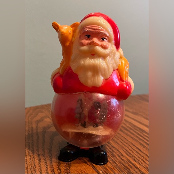 Vintage Santa and Reindeer Belly Snow Globe